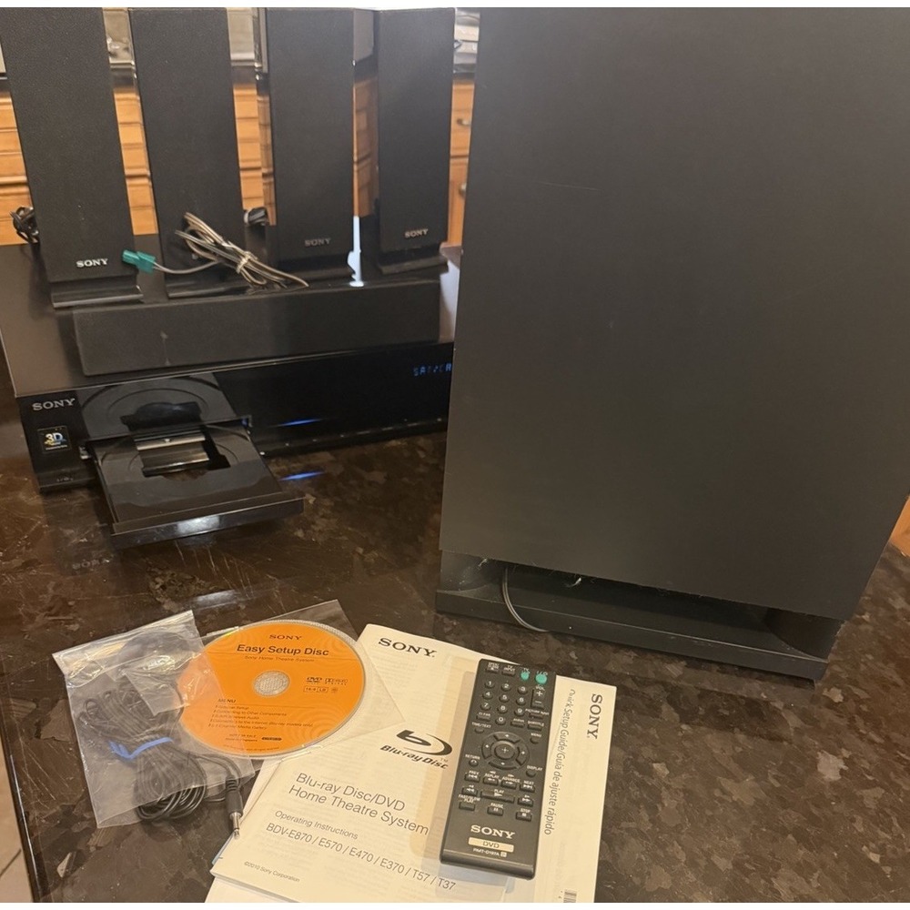 Sony BDV-E570 3D Blu-Ray DVD 5.1 Home Theater System Complete Set w/ Remote